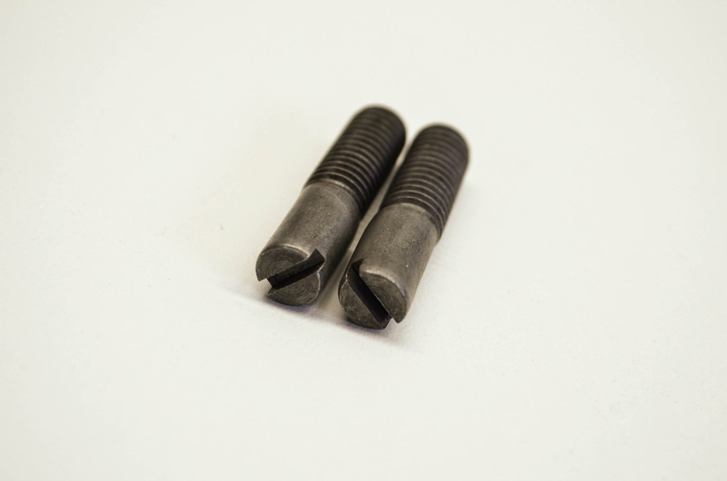 OEM Yamaha 90149-08094-00 Special Shape Screw Qty 2 NOS