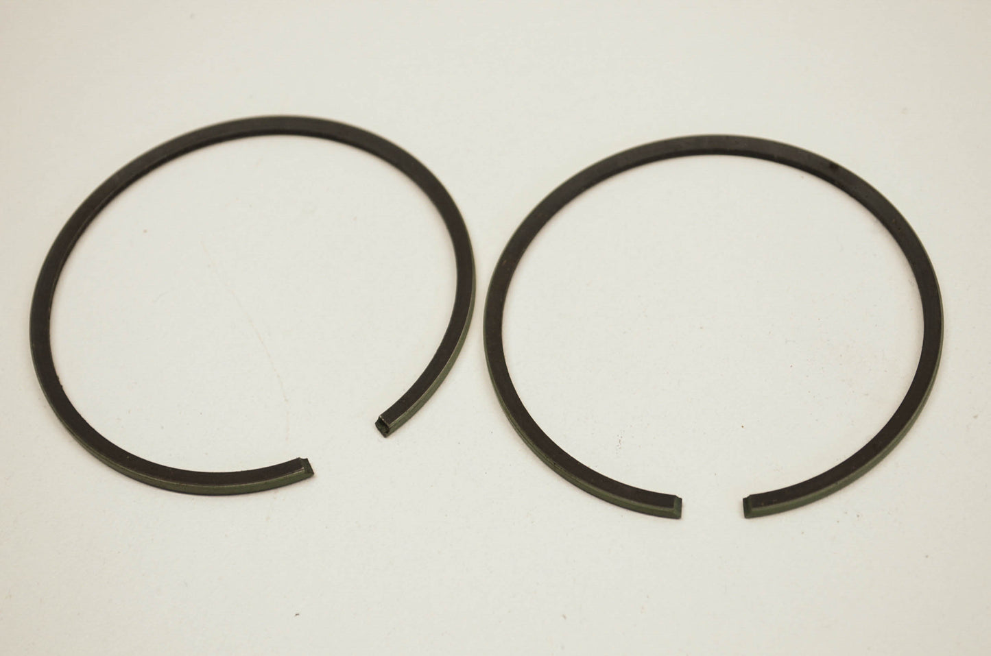 OEM Yamaha 806-11601-10-00 Piston Ring 1st Set NOS