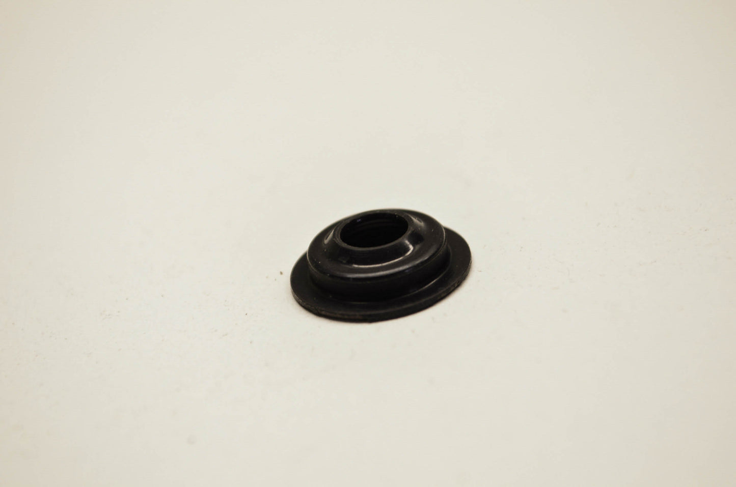 OEM Honda 14791-319-005 Cap NOS