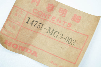 OEM Honda 14751-mg3-003 Valve Spring NOS