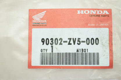 New OEM Honda NUT (3/8-24 UNF) BF35 BF45 BF25 BF40 BF50 BF8 BF9 NOS