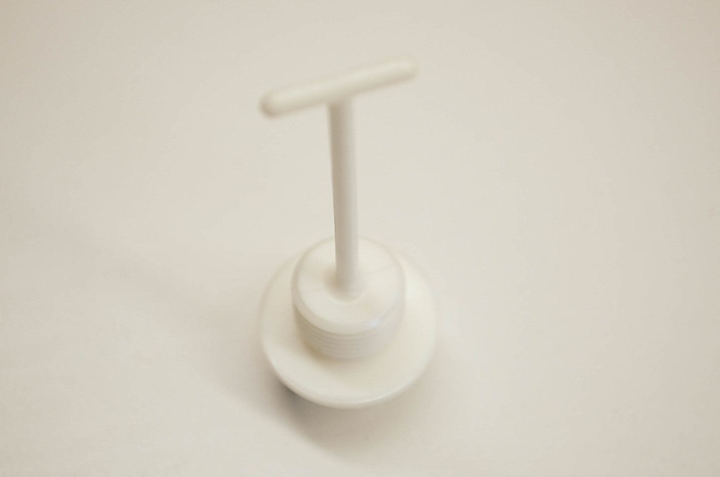 New OEM Kawasaki 92066-3783-8u Jetski White Drain Plug 800 SX-R SS XiR Ultra 130 ST NOS