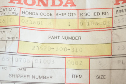 OEM Honda 23523-300-310 Final Shaft Plug NOS
