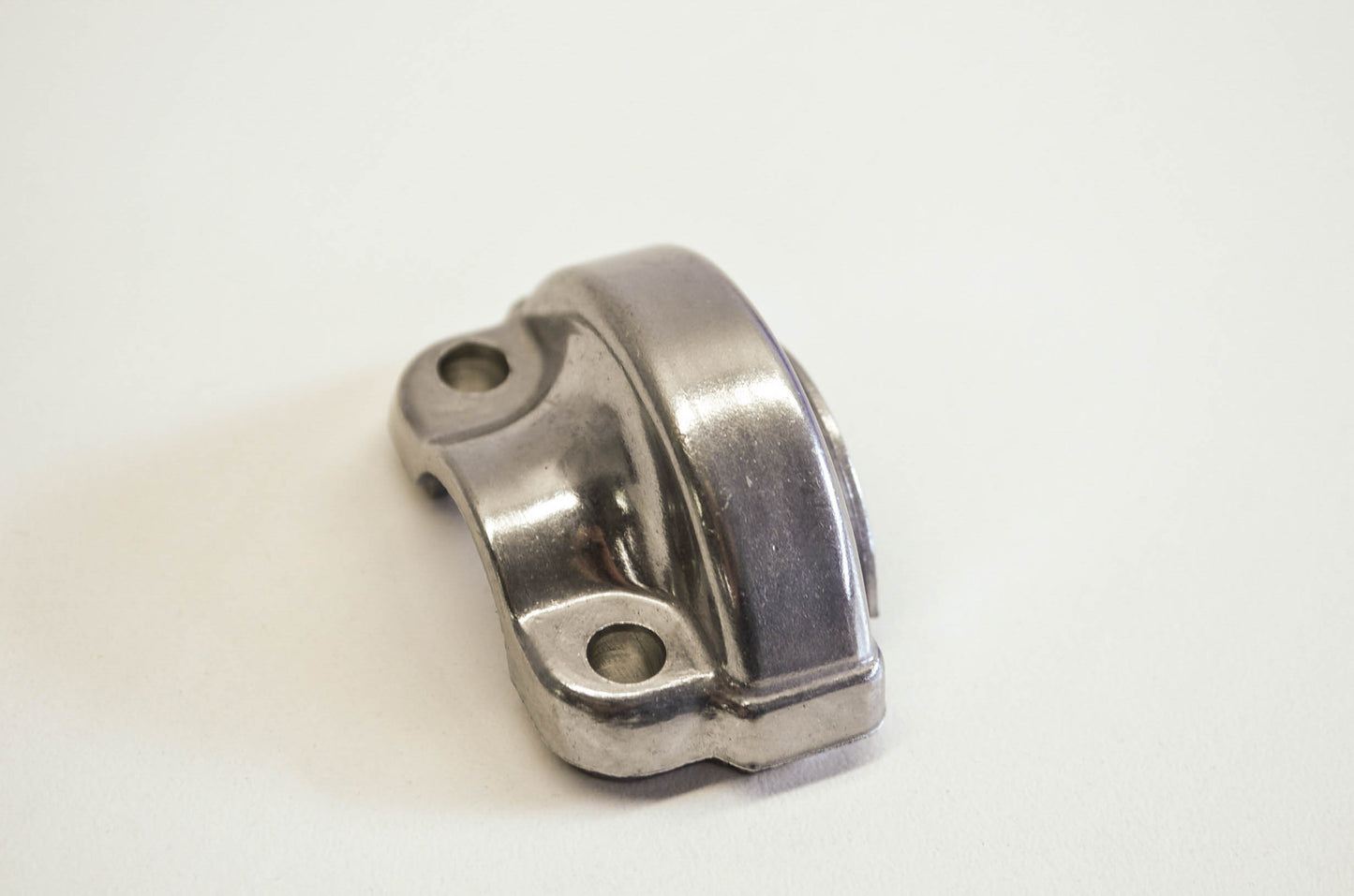 OEM Yamaha 493-26282-00-00 Grip Lower Cap NOS