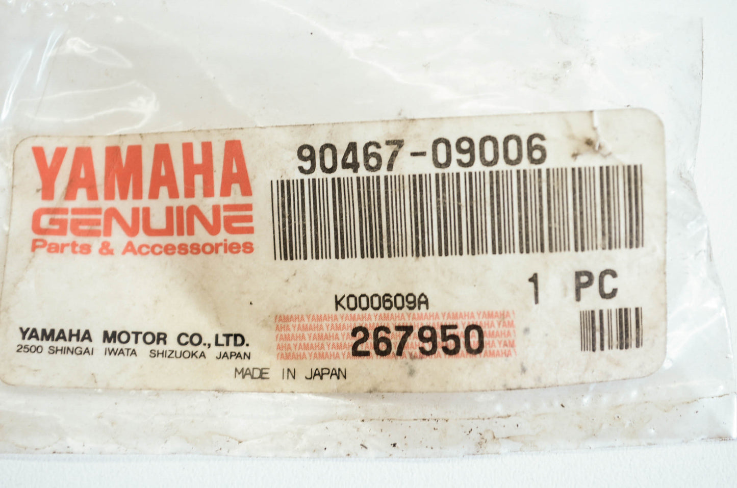 OEM Yamaha 90467-09006-00 Clip NOS