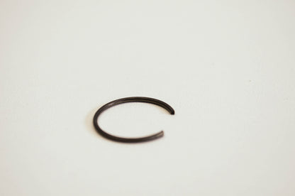 OEM Yamaha 90468-12069-00 Clip NOS