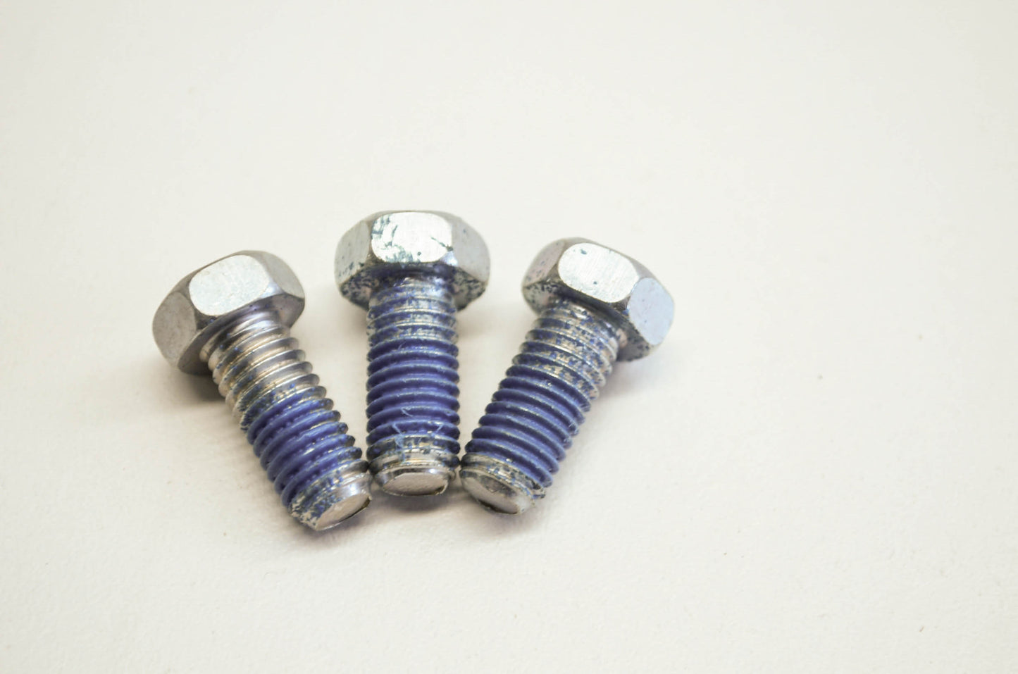OEM Yamaha 90109-08559-00 Bolt Qty 3 NOS