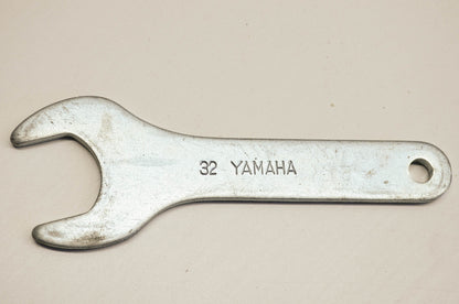 Yamaha 32mm wrench