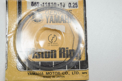 OEM Yamaha 558-11610-10-00 Piston Ring 1st Set NOS