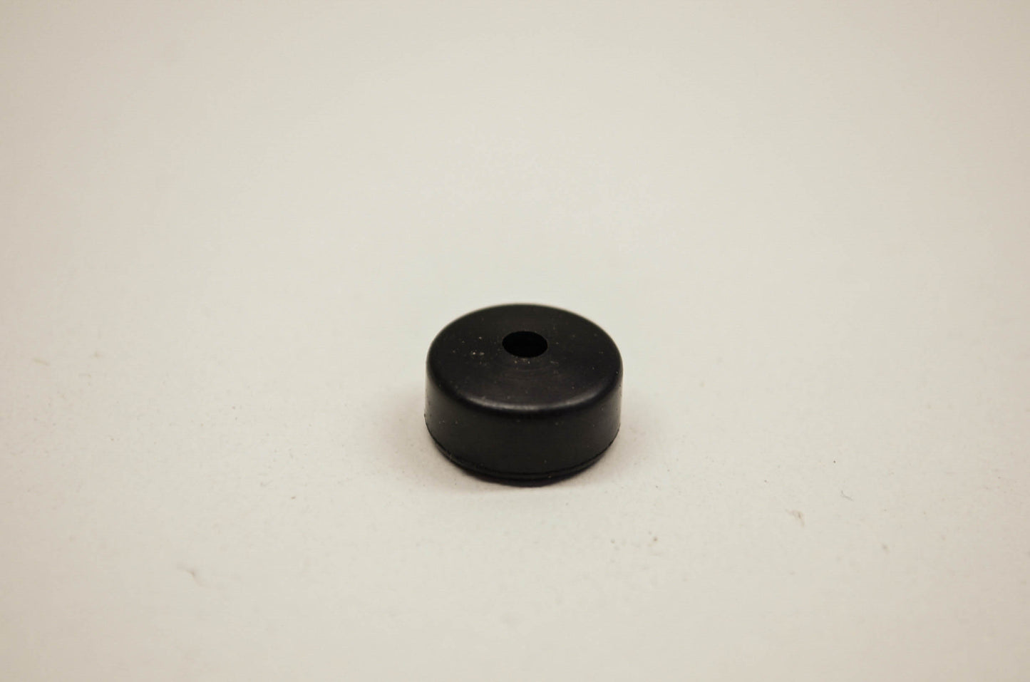 OEM Yamaha 637-14173-00-00 Plunger Cap Cover NOS