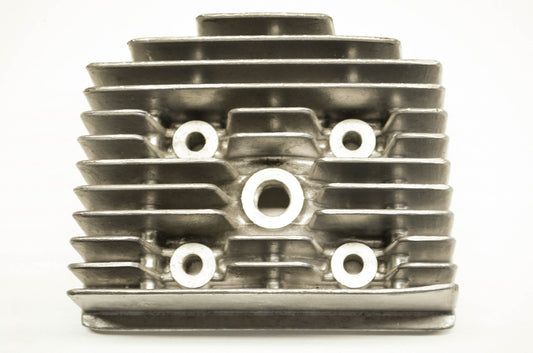 OEM Yamaha 273-11121-00-00 Cylinder Head 2 NOS