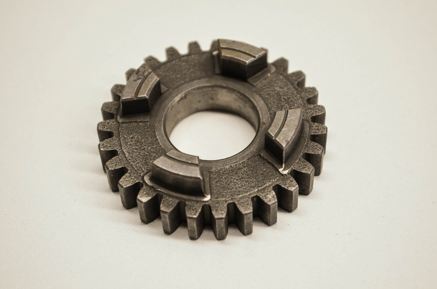 OEM Honda 23501-331-010 Gear (27T) NOS