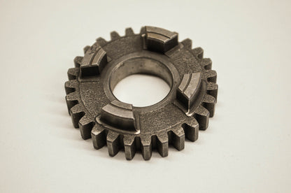 OEM Honda 23501-331-010 Gear (27T) NOS