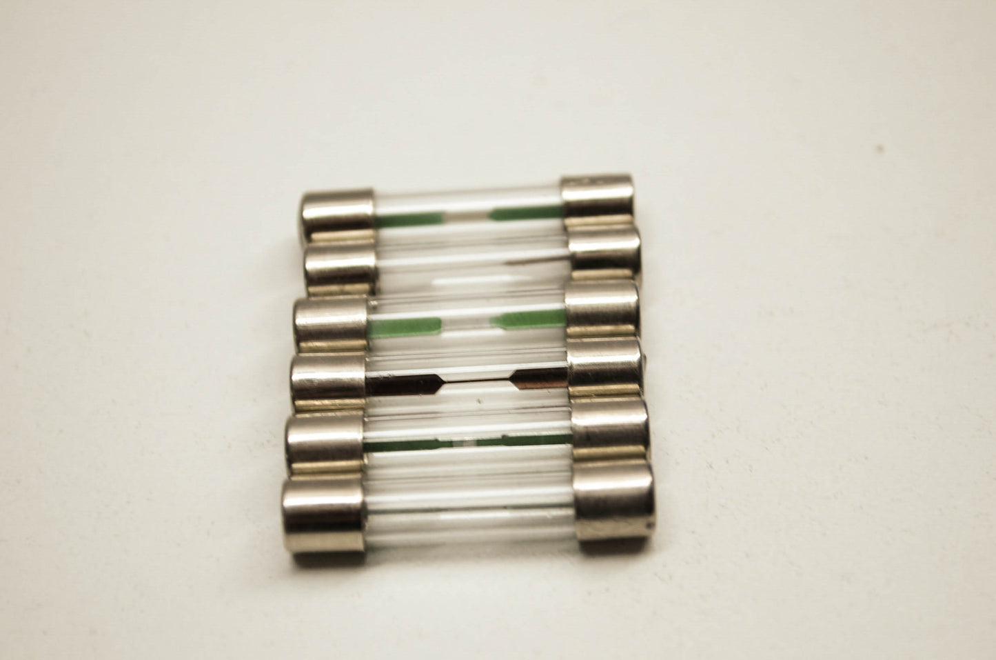 OEM Honda 38211-463-890 Fuse B (2A) Qty 6 NOS