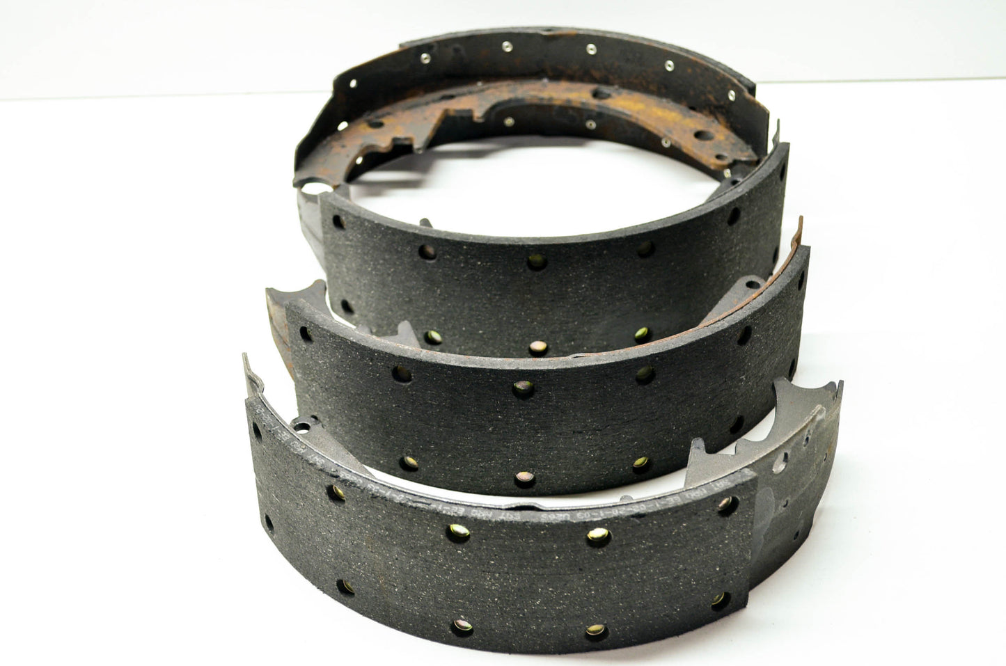 New Mighty Brake Shoe Kit Cadillac Brougham Escalade Fleetwood Chevrolet Suburba