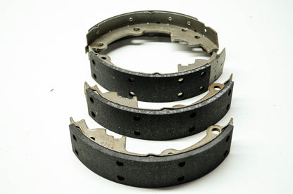 New Mighty Brake Shoe Kit Buick Cadillac Chevrolet Oldsmobile Pontiac Replaces W