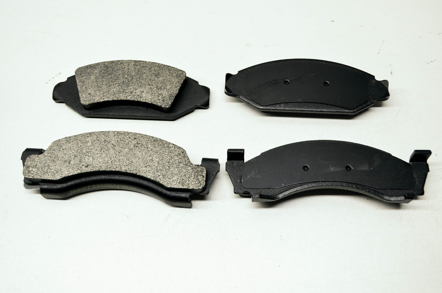 New Mighty Disc Brake Pads 86-93 Ford Bronco E-150 F-150 Econoline NOS