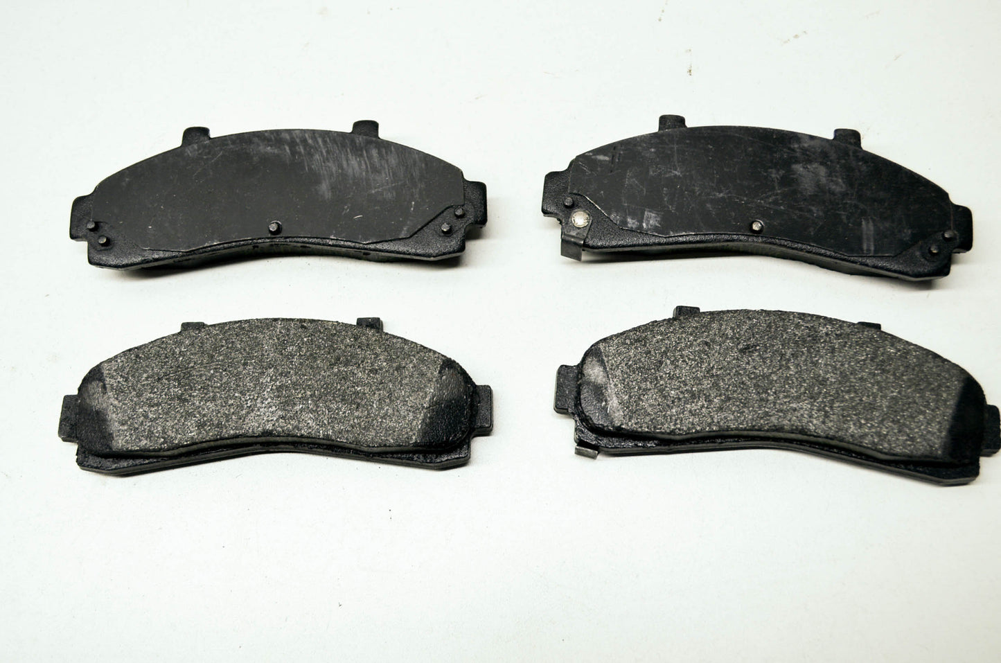 New Mighty Disc Brake Pads Ford Explorer Ranger Mazda B2300 B2500 B3000 B4000 Me