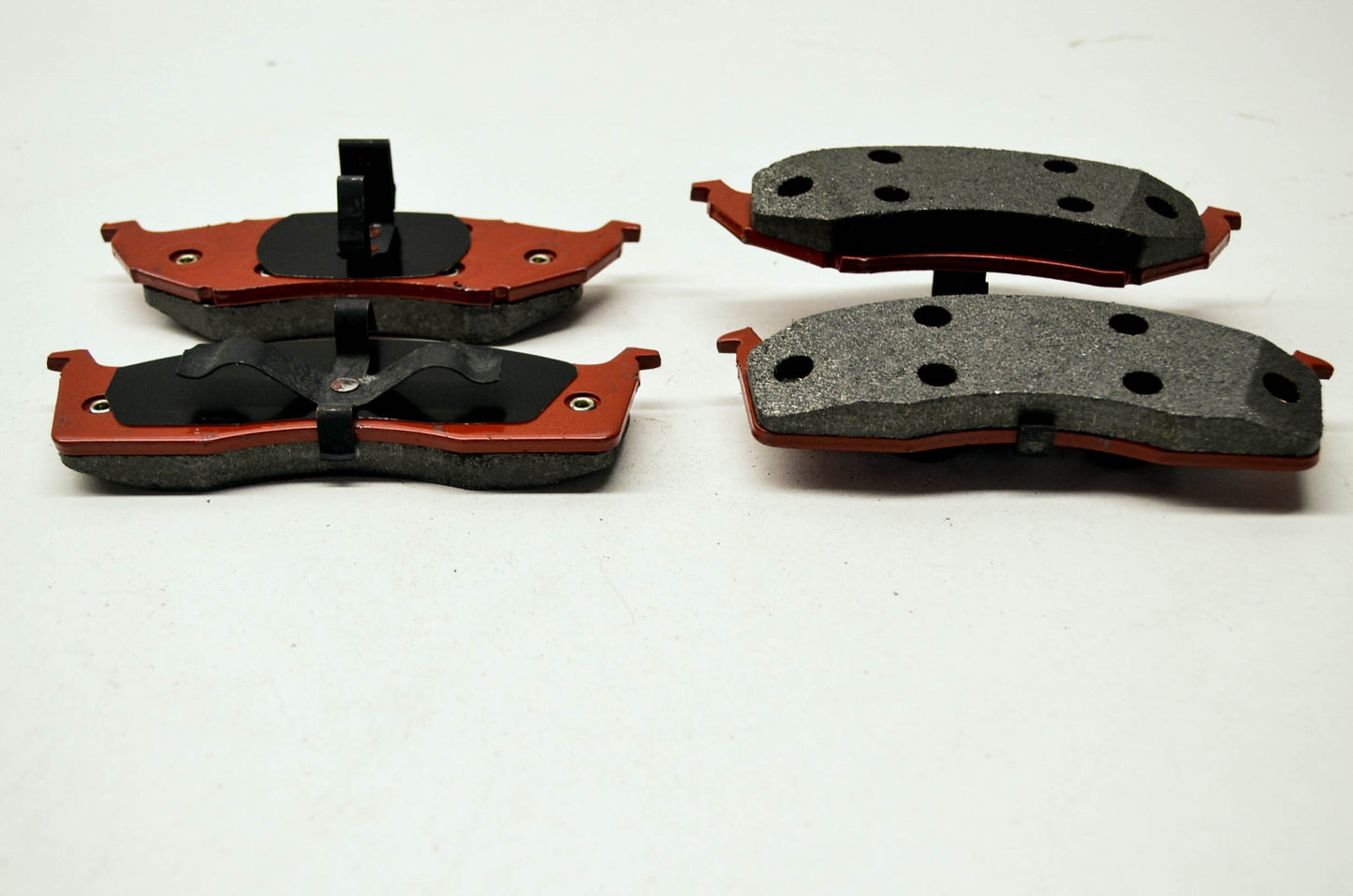 New Mighty Disc Brake Pads Chrysler Concorde Grand Voyager Intrepid Dodge Carava