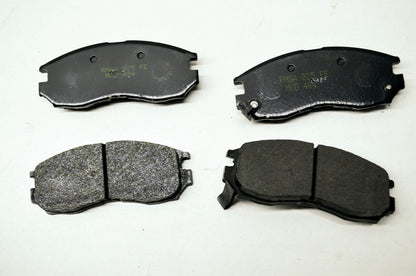 New Wearever Silver Premium Semi-Metallic Disc Brake Pads NOS