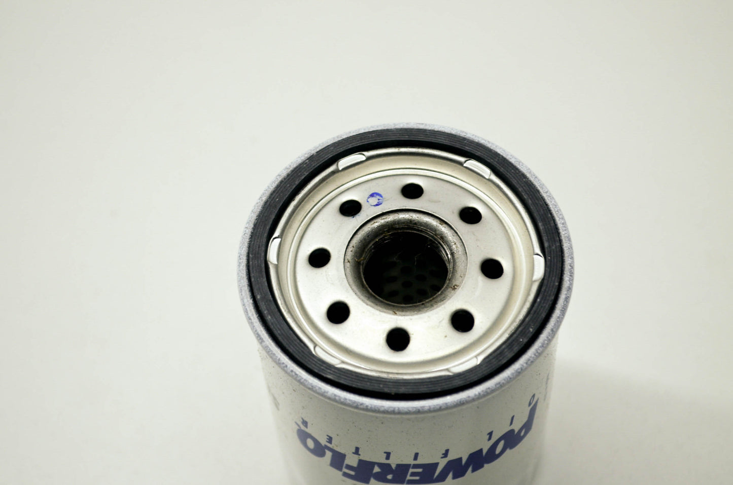 New PowerFlo Oil filter replaces PUROLATOR L14477 FRAM HM2951 ACDelco PF1233 NOS
