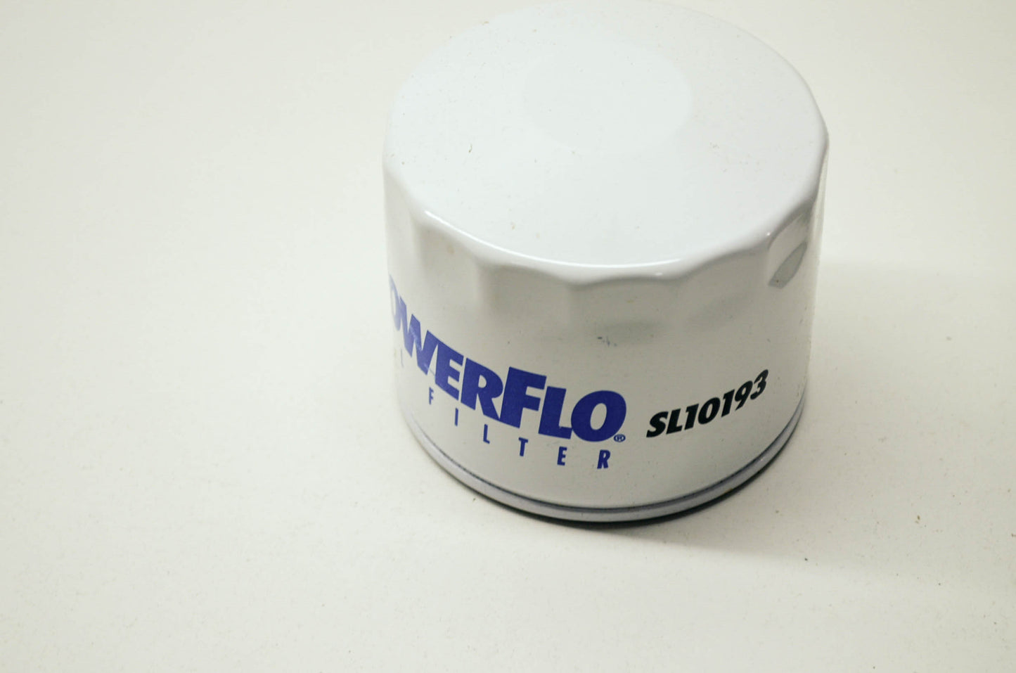 New PowerFlo Oil filter CHAMPION CL3950 PUROLATOR L10193 NOS