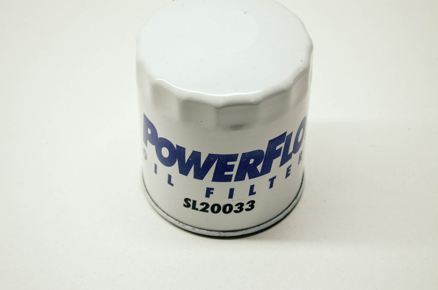 New PowerFlo Oil filter Replaces PUROLATOR L20033 FRAM PH11 CHAMPION CL25 NOS