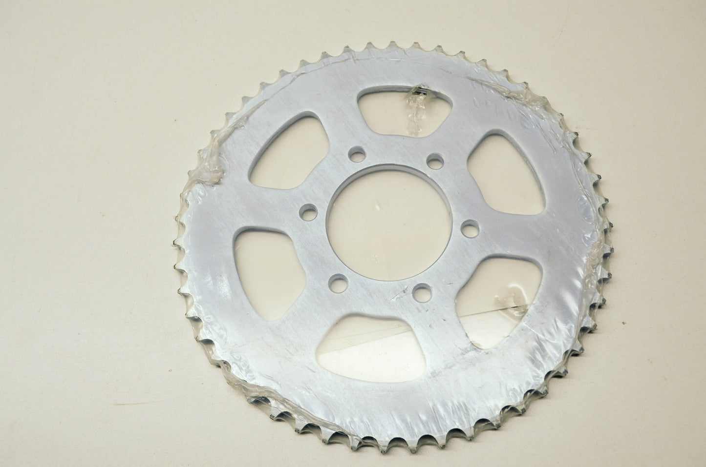New Sunstar Rear Steel Sprocket 52T Suzuki GSX-R 1100 GSX RF 900 GSF 1200 NOS