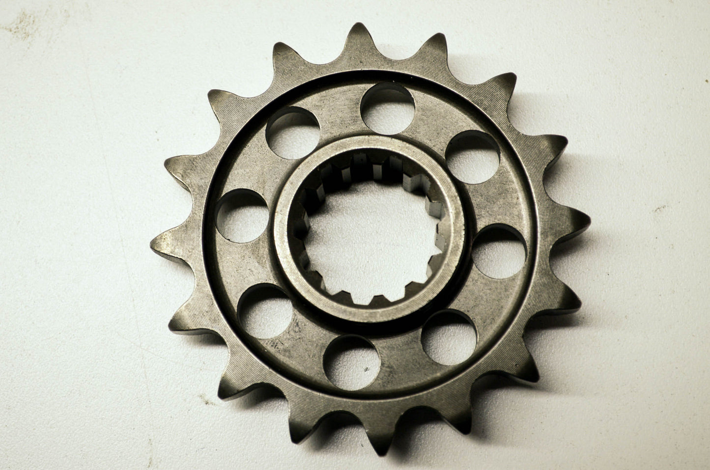 New Renthal Ultralite Sprocket 16T Honda CBR 900 954 1000 RVT1000 VF750 VFR750 V