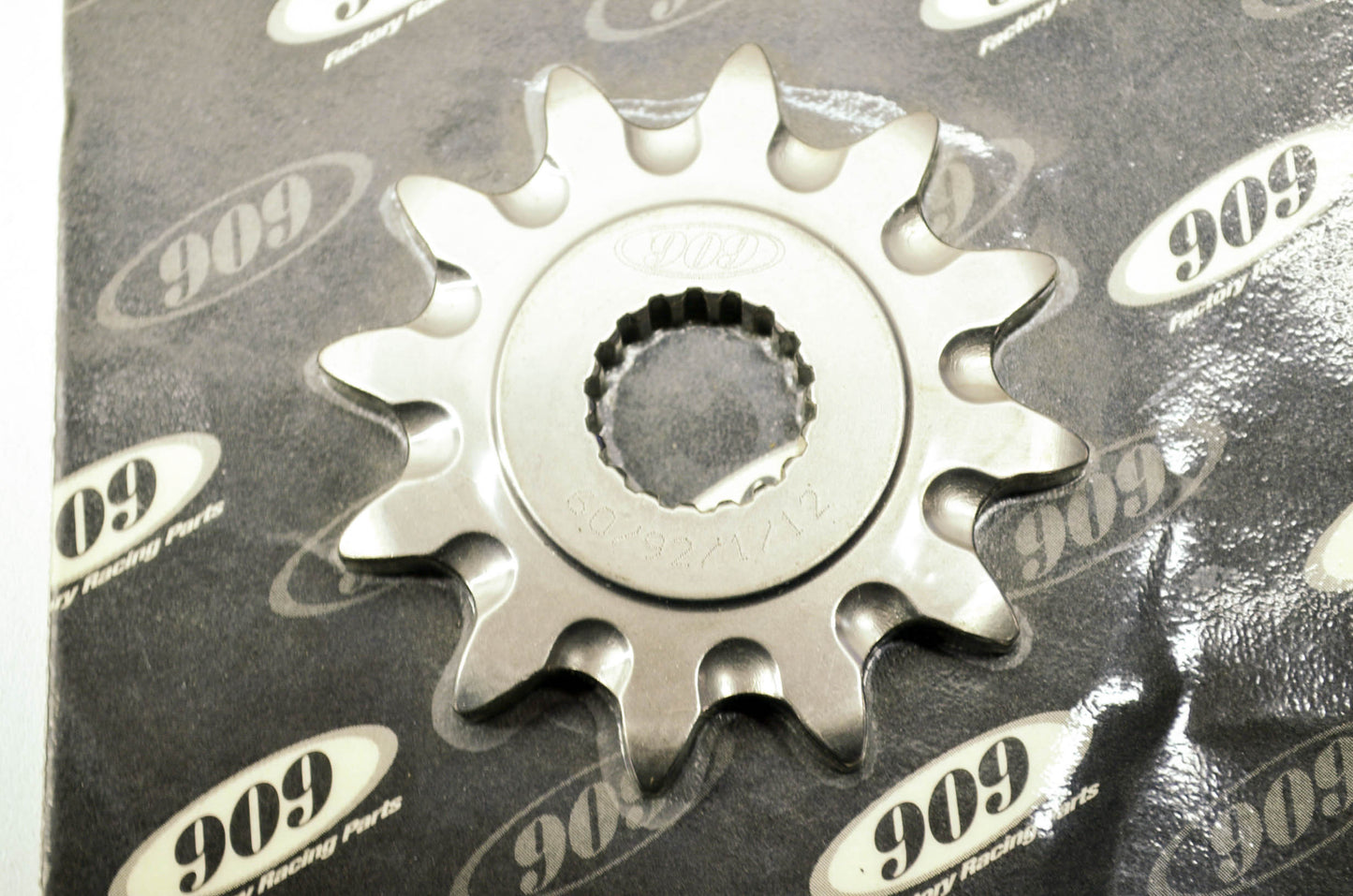 New 909 Sprocket 12T Suzuki 80-07 RM125 NOS