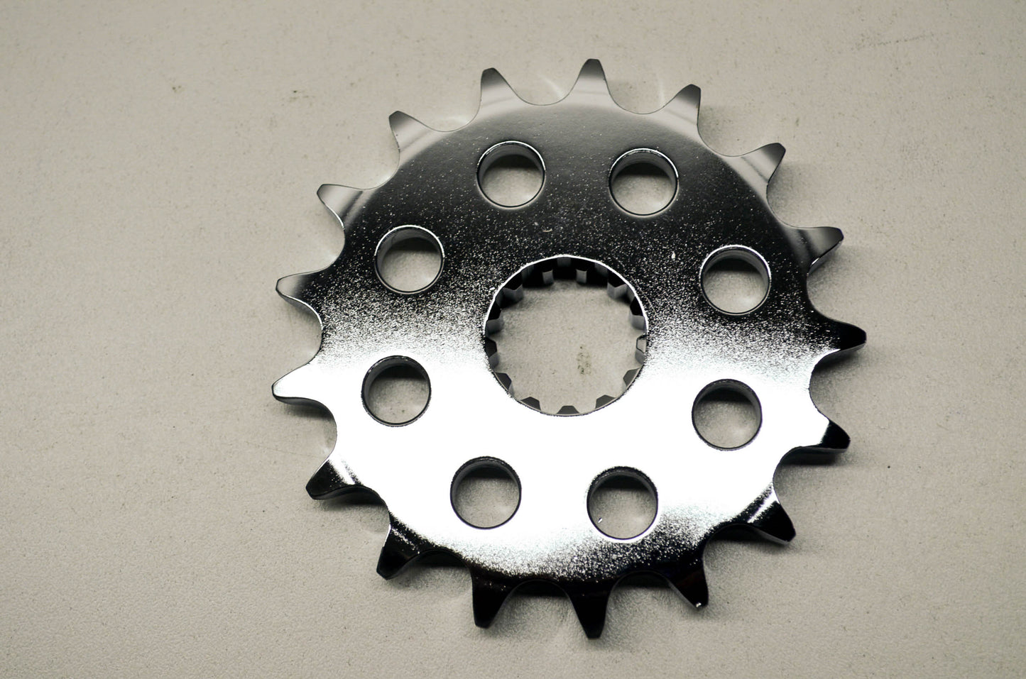 New Vortex Sprocket 17T ZX 750 900 GSXR 600 750 1000 SV600 NOS