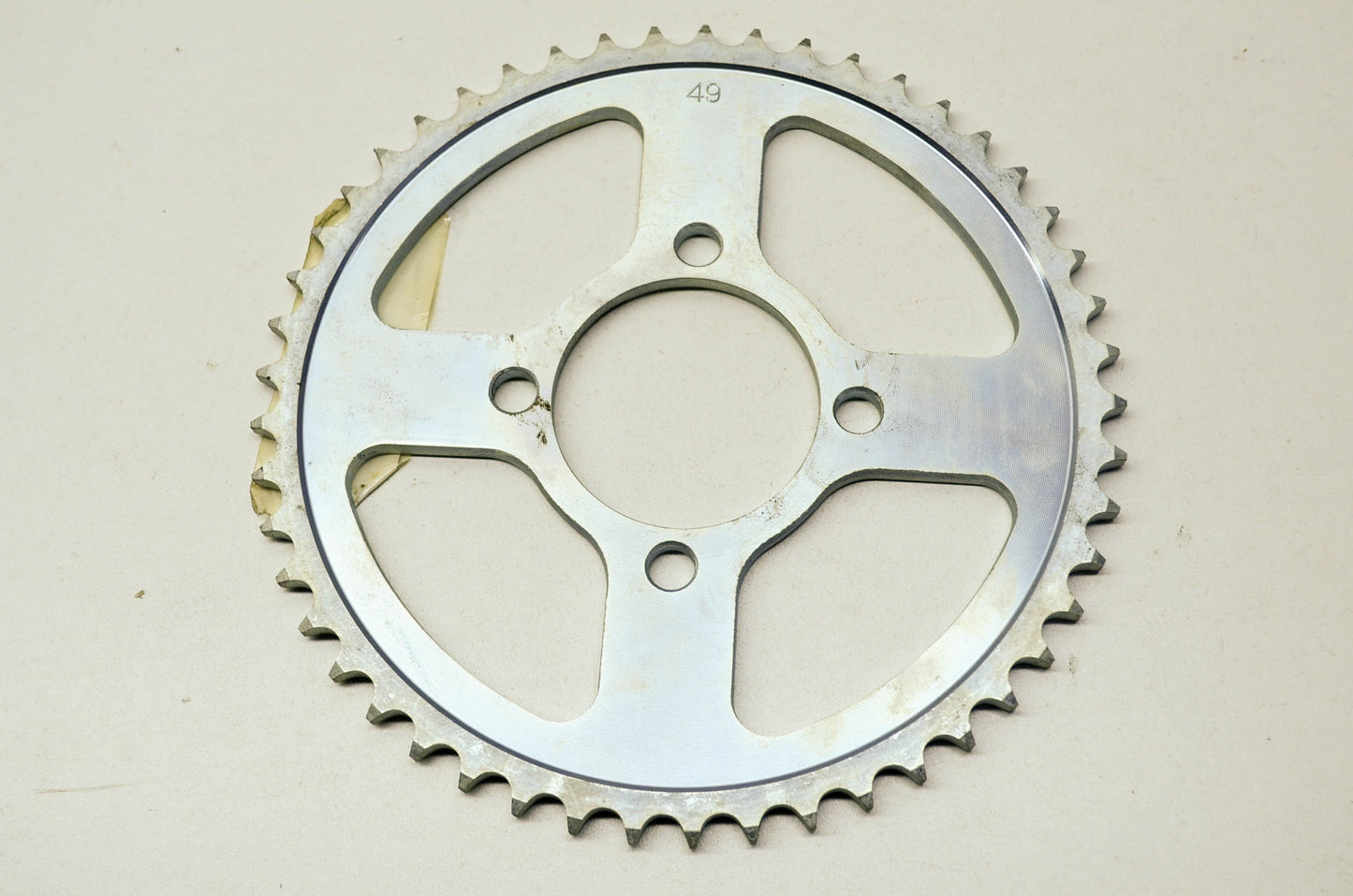 OEM Yamaha 5HP-25449-20-00 Driven Sprocket 49T NOS