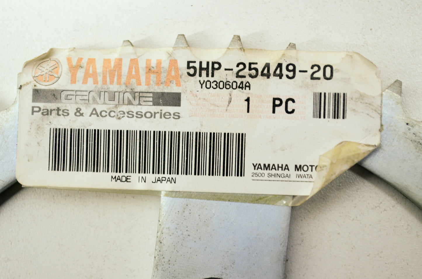OEM Yamaha 5HP-25449-20-00 Driven Sprocket 49T NOS
