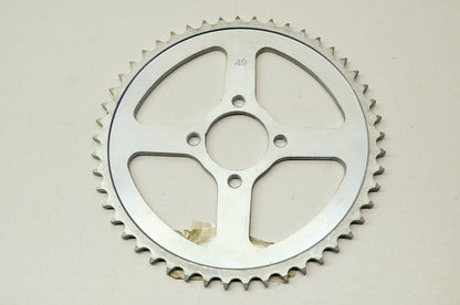 New OEM Genuine Yamaha Sprocket 49 Tooth 00-01 TTR125 NOS