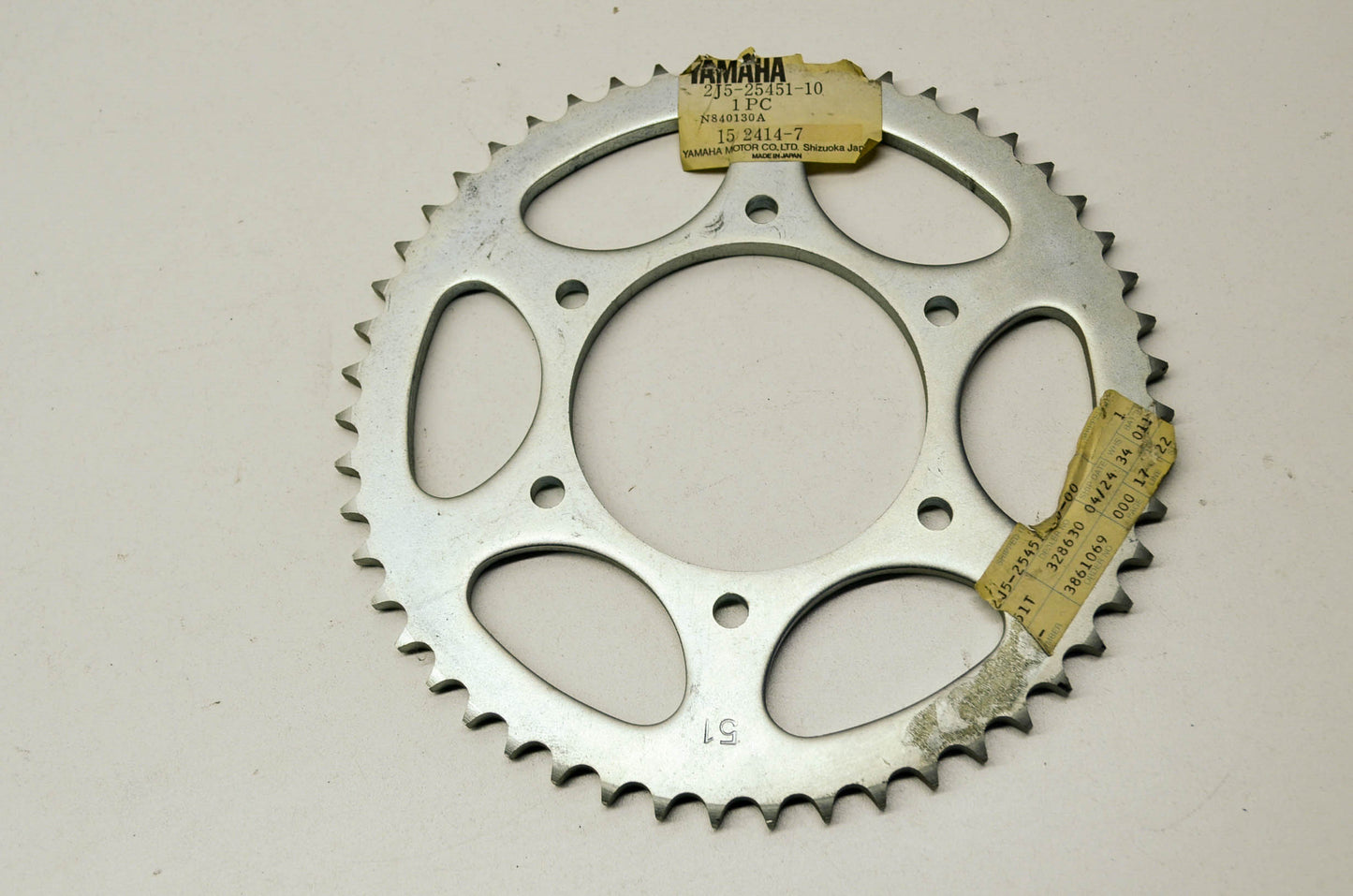 OEM Yamaha 2J5-25451-10-00 Driven Sprocket 51T NOS