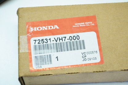 OEM Honda 72531-vh7-000 Upper Rotary Blade NOS