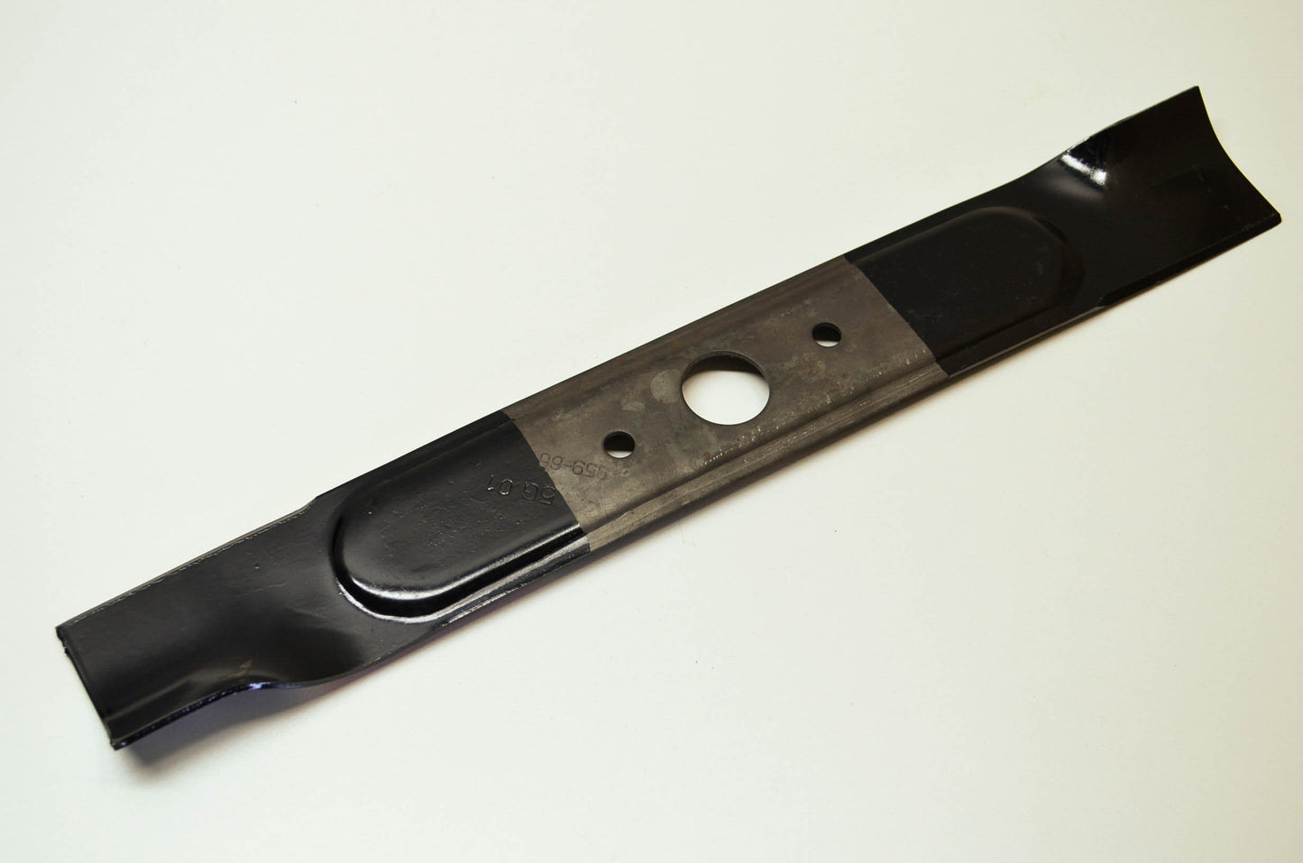 New OEM Honda Rotary Mower Blade HR17 NOS