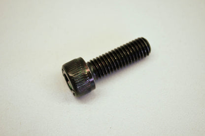 OEM Yamaha 91317-08025-00 Socket Bolt NOS