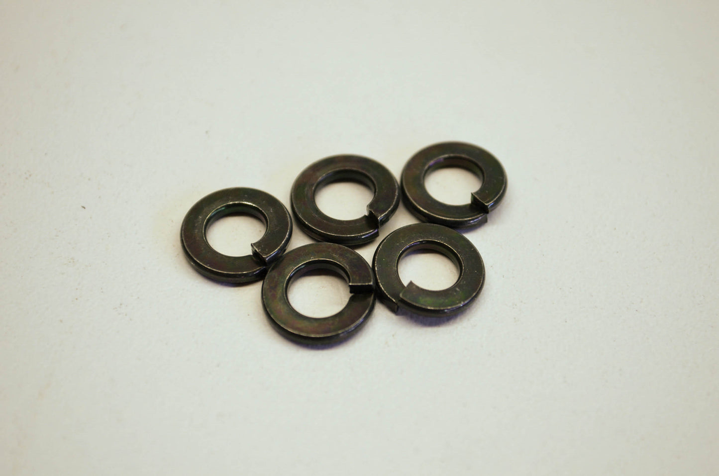 OEM Yamaha 92907-06100-00 Spring Washer Qty 5 NOS