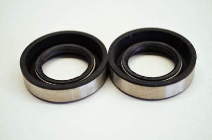 New Quicksilver Mercury Marine Prop Shaft Oil Seal Qty 2 NOS