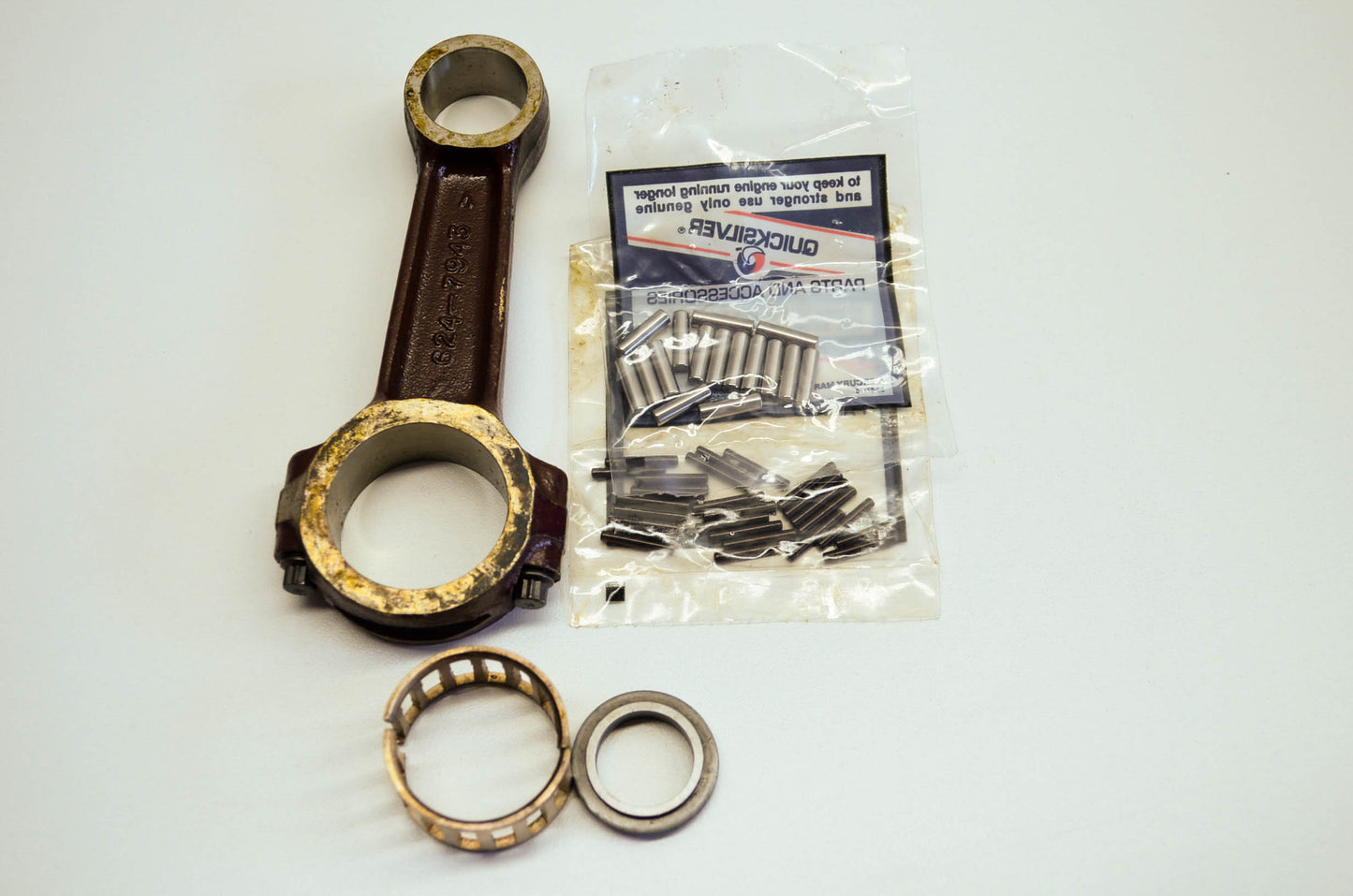 New Quicksilver Mercury Connecting Rod NOS