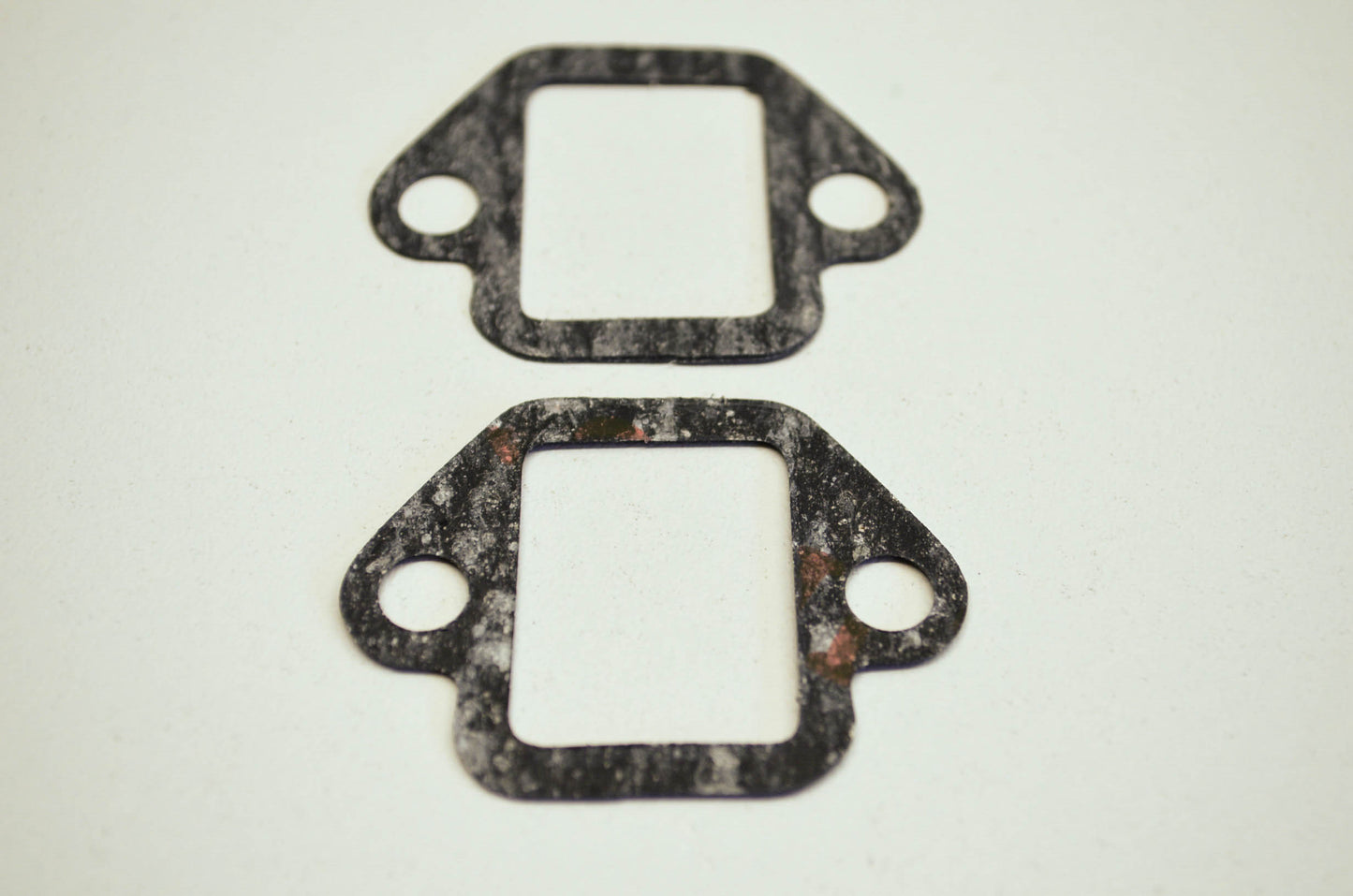 OEM Yamaha 5g2-12213-00-00 Tensioner Case Gasket Qty 2 NOS
