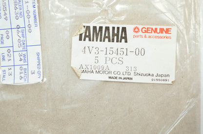 OEM Yamaha 4v3-15451-00-00 Crankcase Cover Gasket NOS