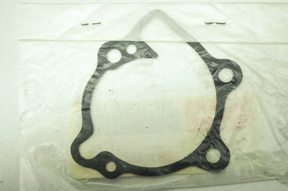 OEM Yamaha 5X2-12428-10-00 Housing Cover Gasket 2 NOS