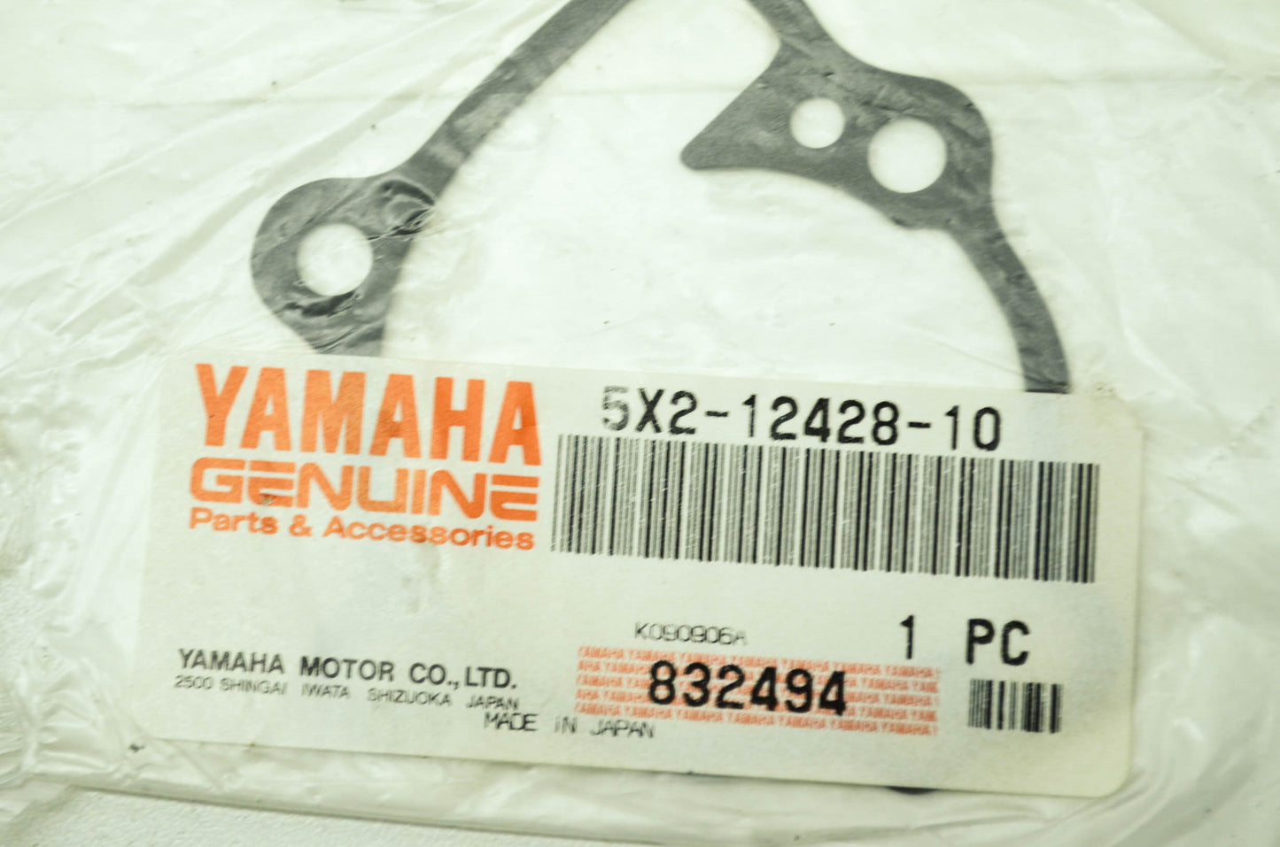 OEM Yamaha 5X2-12428-10-00 Housing Cover Gasket 2 NOS