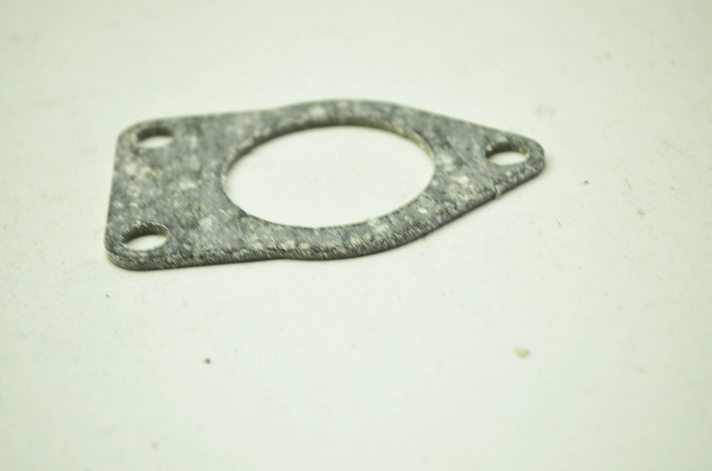 OEM Yamaha 8Y2-13563-00-00 Gasket NOS