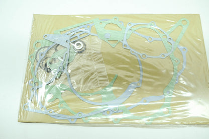 OEM Honda 06112-HM3-670 Gasket Kit B NOS