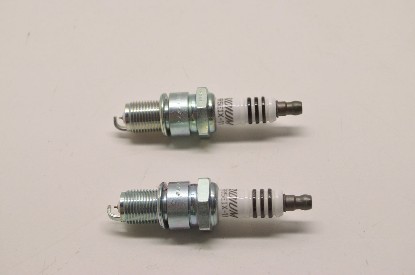 New NGK Iridium IX Spark Plugs QTY2 NOS