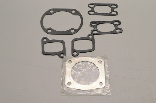 Custom Gaskets GS1023A Full Gasket Kit & Oil Seals NOS
