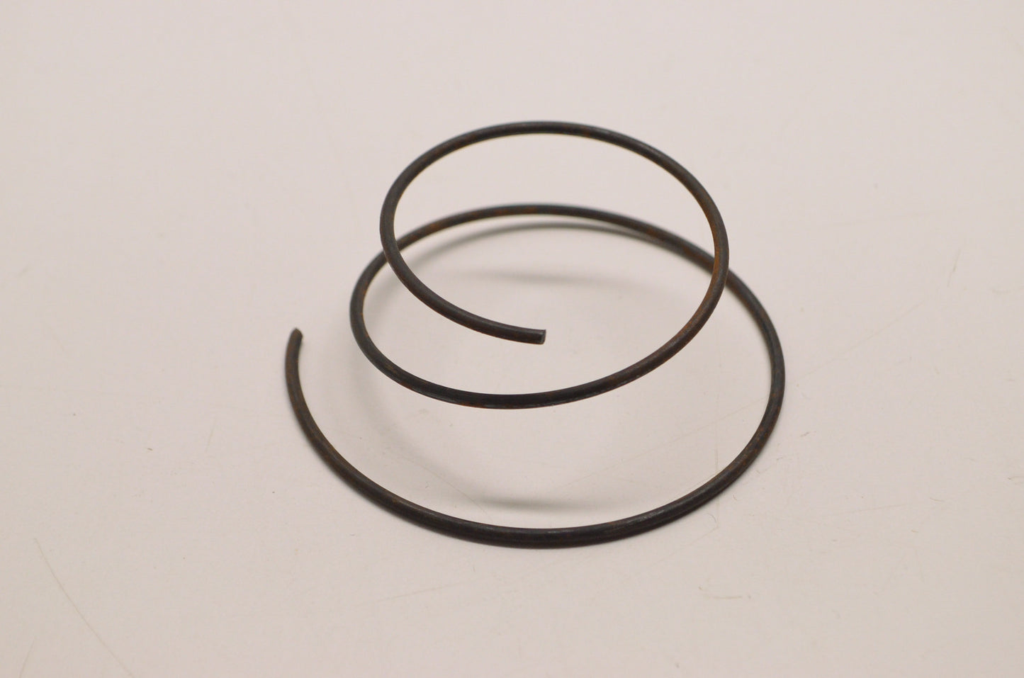 OEM Harley-Davidson 33391-52 Spring NOS